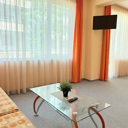 Vendégház Azure Family 3*