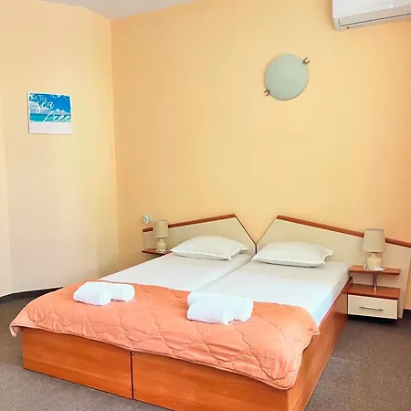 Vendégház Azure Family 3*